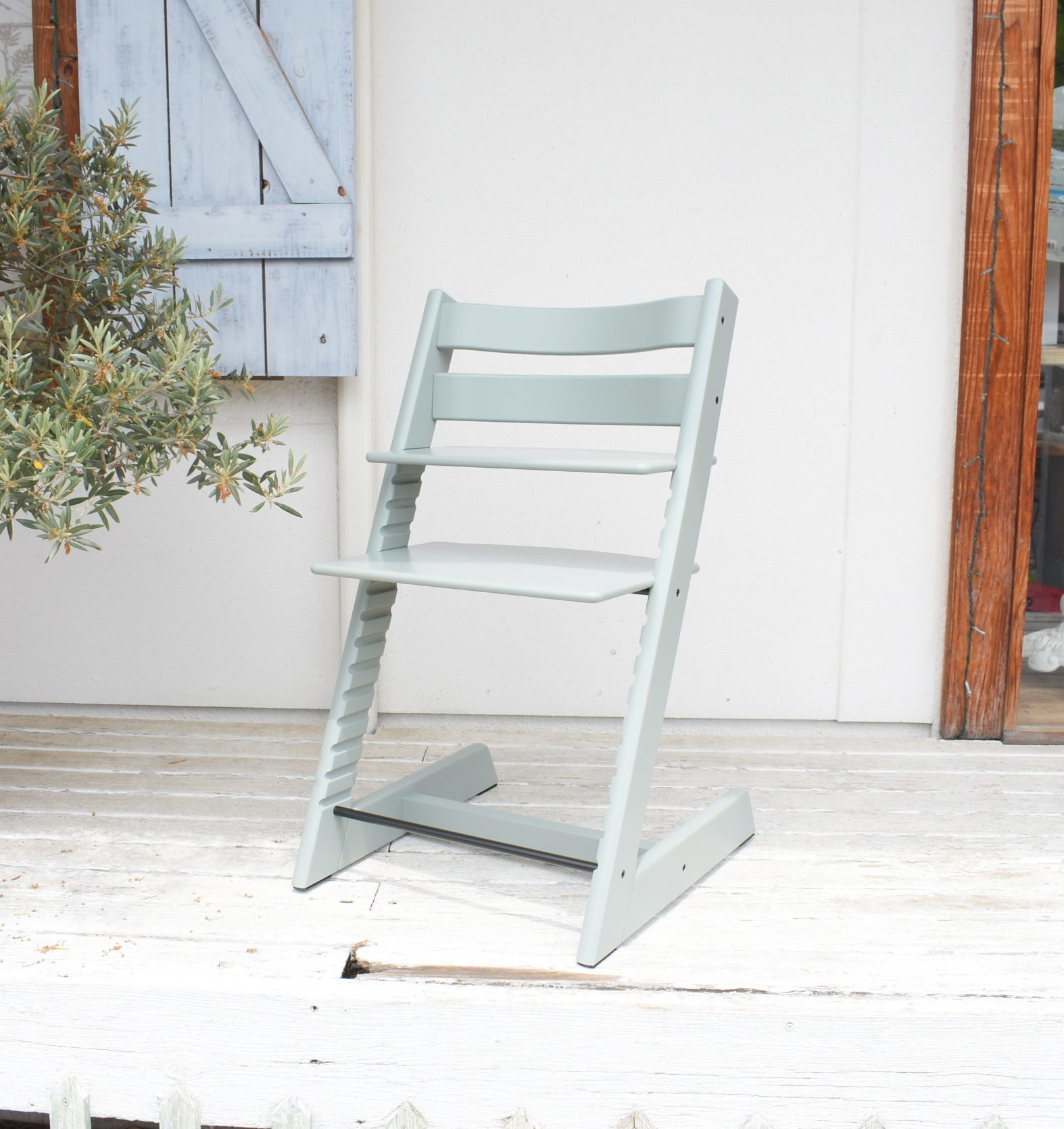 トリップトラップ新色紹介 / ストッケ 群馬 ベビーチェア – ベビー用品