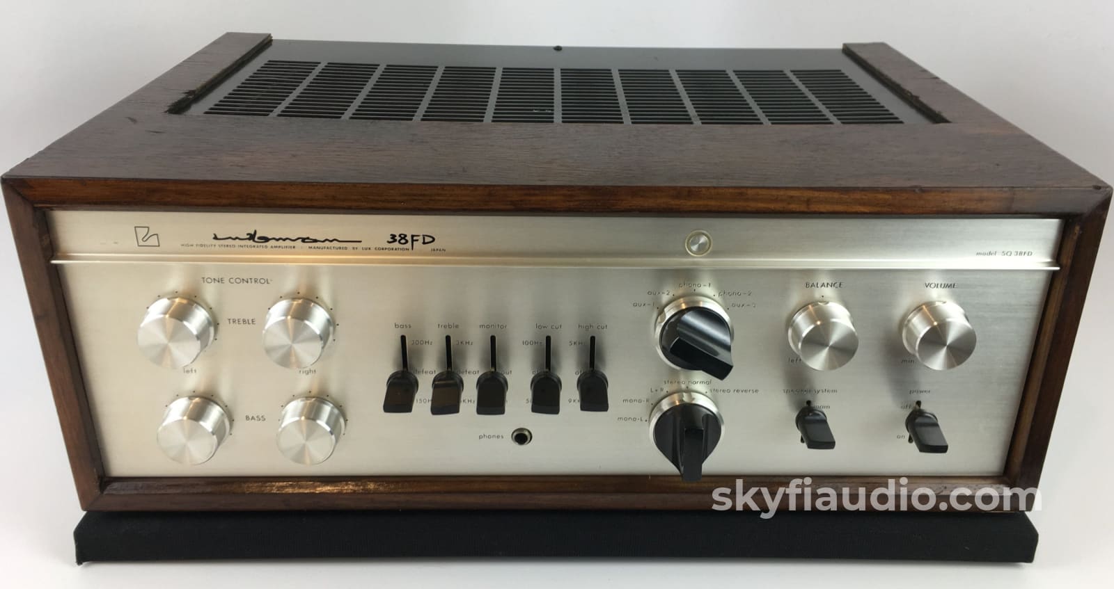 Luxman SQ-38FD Tube Integrated Amplifier 100V 240V (120V)