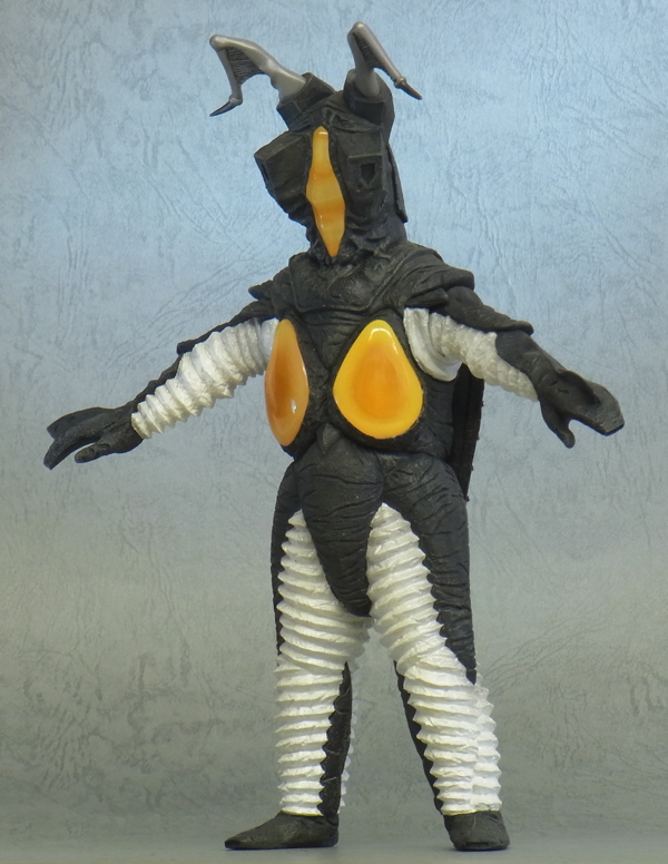 2016年10月20日18時締切でX-PLUSから［大怪獣シリーズ］の「ゼットン