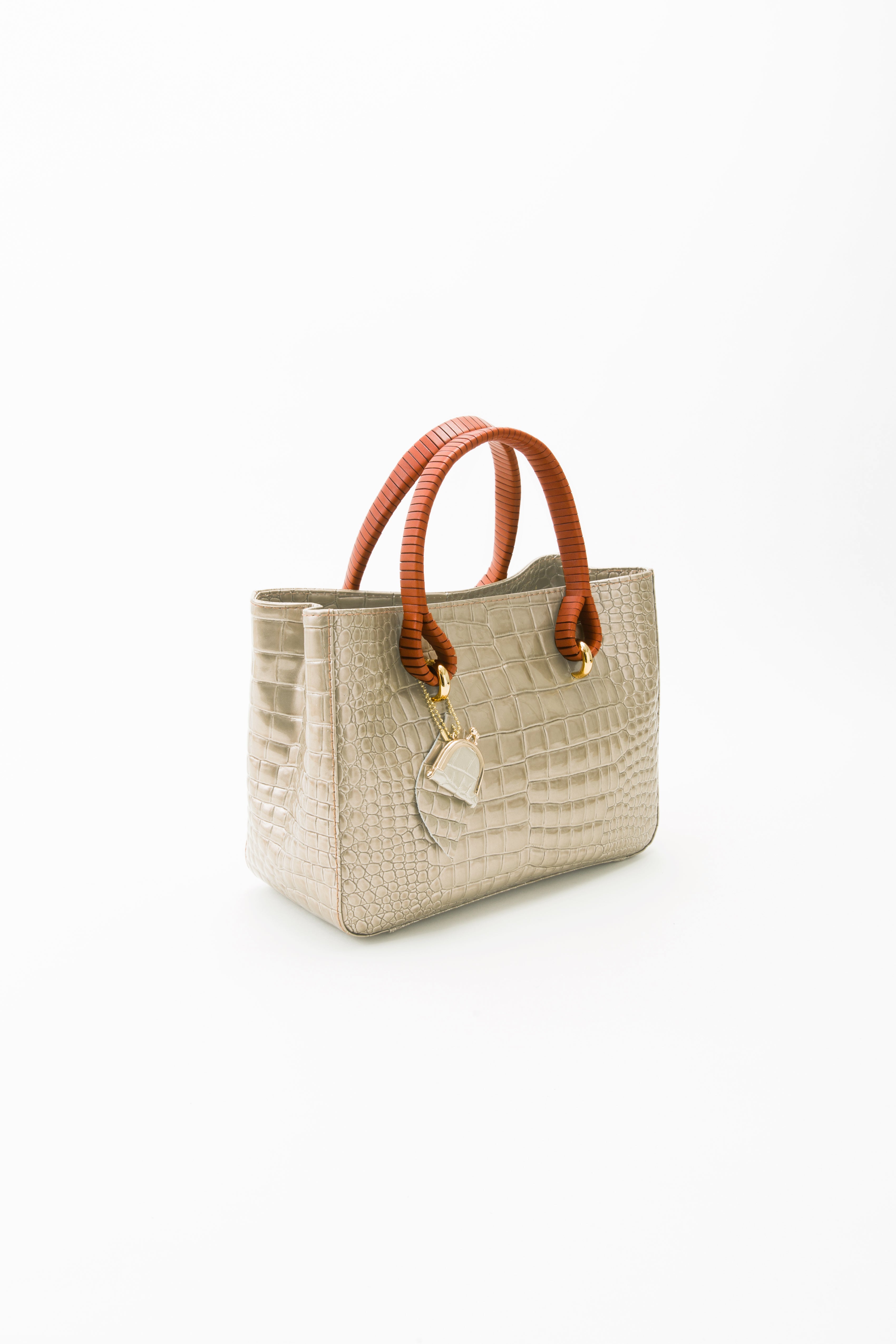 巻き手バッグ エナメル シャンパンゴールド ｜ 鎌倉のバッグ 鎌倉高野