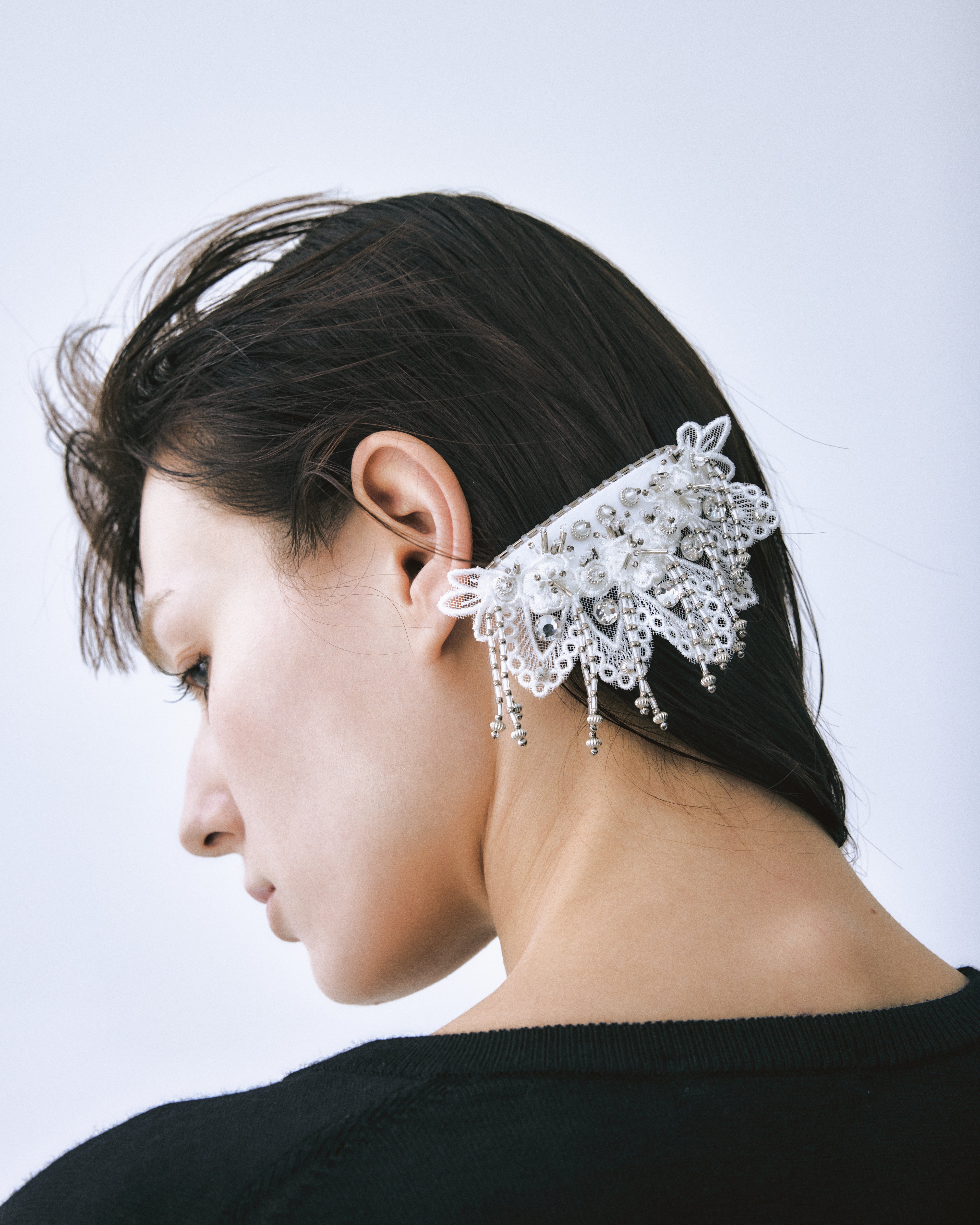 tanakadaisuke Snow bijou barrette