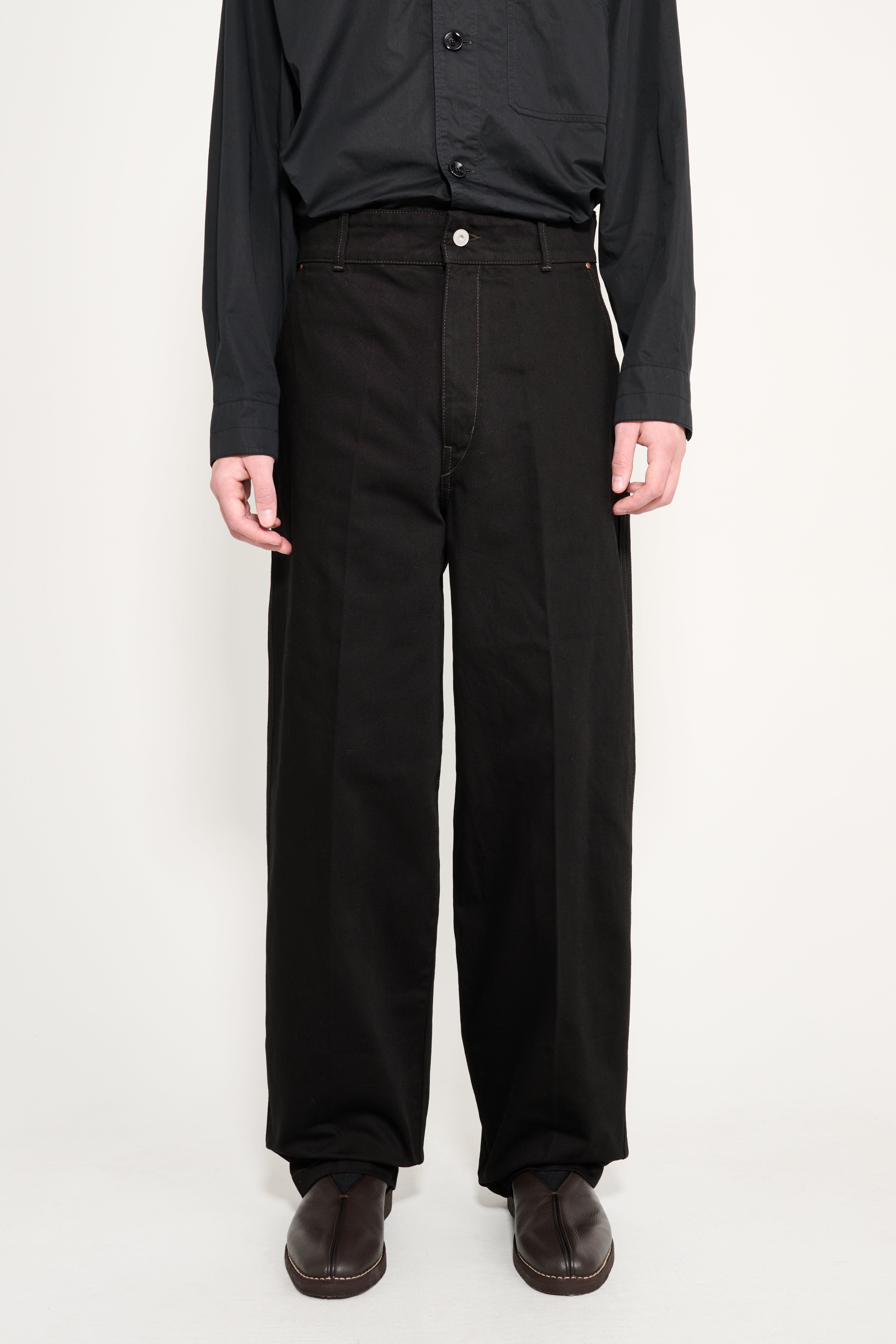 Lemaire Maxi Barrel Workwear Pants Black – Très Bien