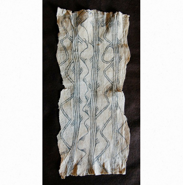 最もプリミティブな布 ムブディ族のタパクロース