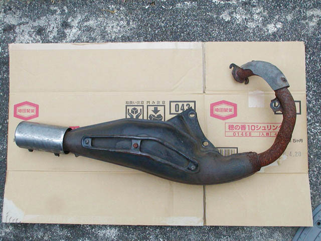 ノーマルマフラーに戻す