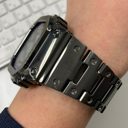 最新“フルメタル”G-SHOCK「GMW-B5000BPC-1JF」は相変わらず高い満足度