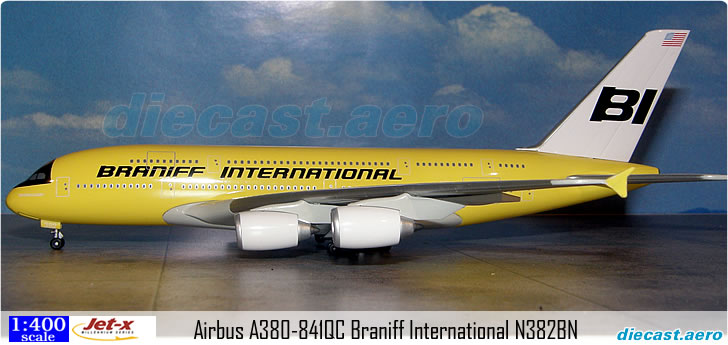 Model Aircraft : Airbus A380-841 Braniff International Green by