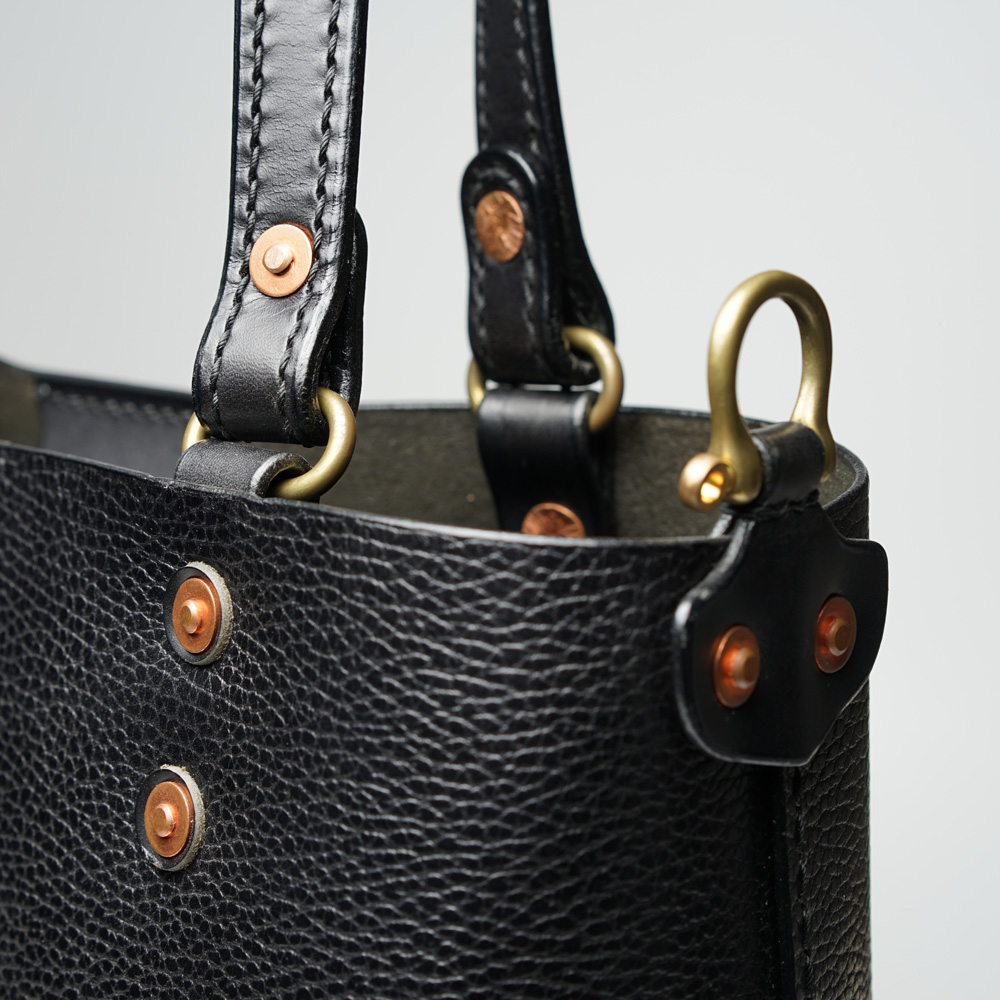 革財布・革製品のビーズ屋｜レザートートバッグ