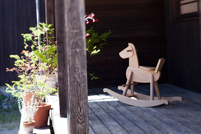 オークヴィレッジ木馬Mokuba ナチュラル: 木のおもちゃ｜クレヨンハウス