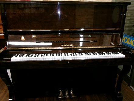KAWAI KL-702 - 第一楽器株式会社