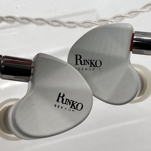 See audio 【中古】Rinko White 日本向け4.4mmバランスプラグ仕様