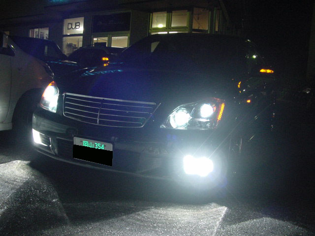 18クラウン ワンオフヘッドライト｜カスタム専門店 ウエストジャパン