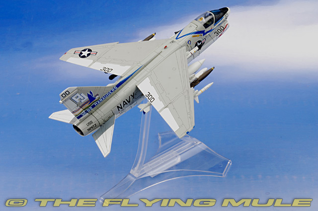 Century Wings 589292 - A-7 Corsair II Diecast Model, USN VA-82