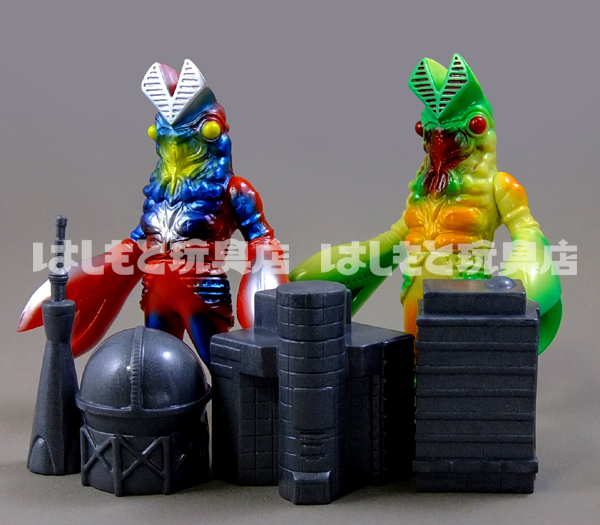 マックストイ／バルタン星人（はしもと玩具店限定カラー）2種・ビル4種
