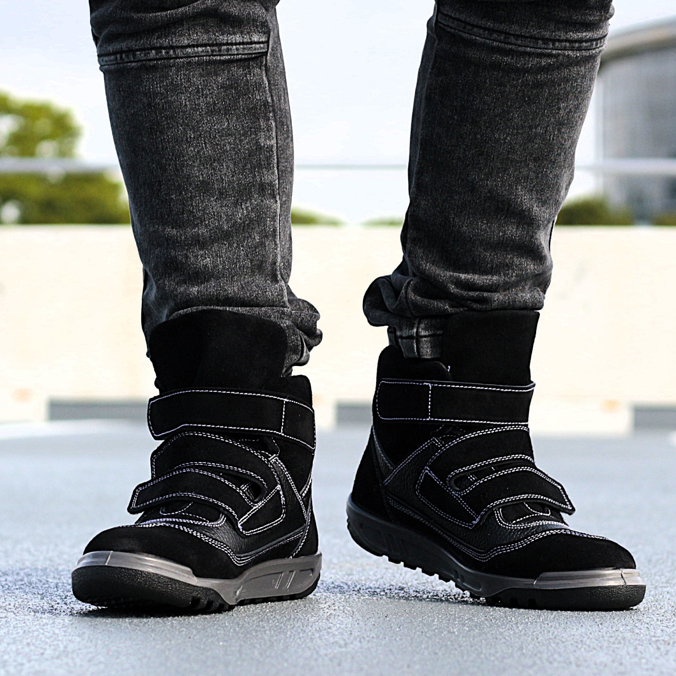 N4900KARASU 安全靴 【国産ベロア＆ウレタンクッション】 青木安全靴