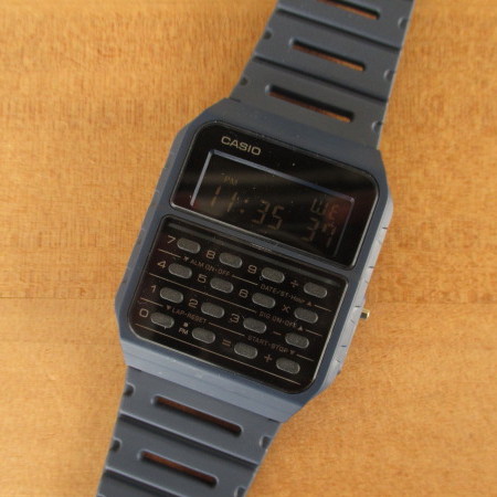 日本未発売カラー！80年代のCASIOの名作！海外モデル