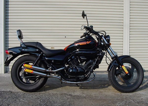 カワサキ・エリミネーター250V用ワンオフマフラー2