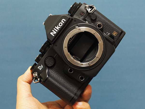 結局、ニコン Nikon Dfは「買い」か? フルサイズ・デジタル一眼レフ