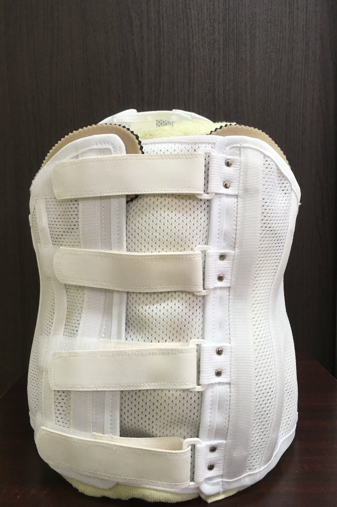 コルセット(体幹装具）｜有限会社内藤義肢製作所│東京都│豊島区