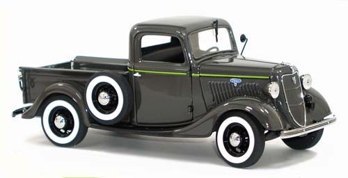 PhillyMint-Danbury Mint 1935 Ford 50-830 Half Ton Pickup 1:24 model