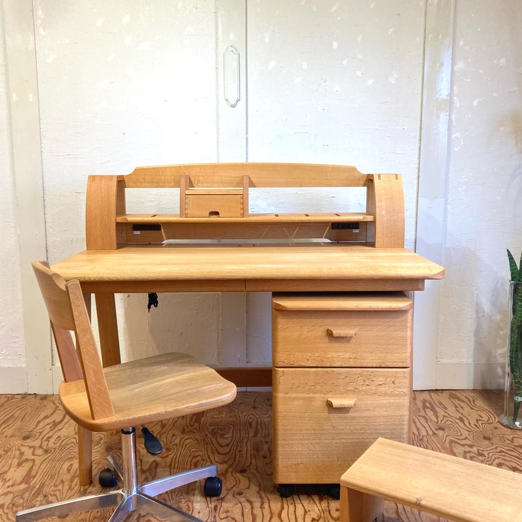 飛騨産業 そうせき デスクセット 学習机 チェア ワゴン 踏み台 中古 棚