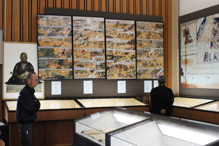 平成27年 一光三尊佛御開扉の模様｜真宗高田派本山 専修寺