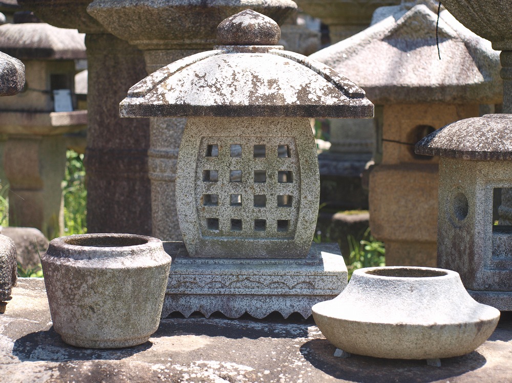 富士 溶岩石 77キロ 庭石 鑑賞石 石 庭 坪庭 ガーデニング 置物