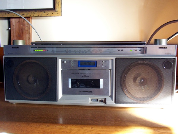 秘密基地のオーディオ部門（平成20年から～）大改革: 平成のラジカセ音