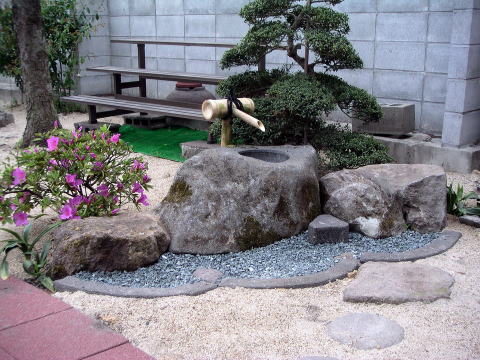 和風庭園施工例2(平庭の和風新庭園)山形市-三澤造園