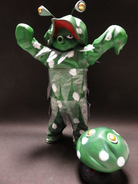 円盤生物 星人ブニョ