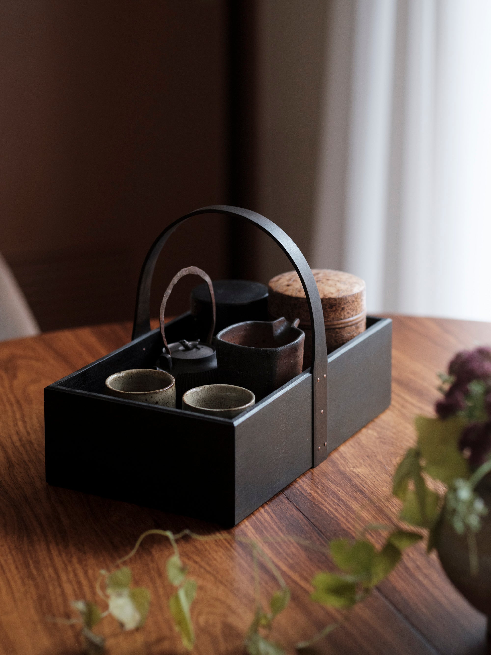 オカモチ｜first-hand