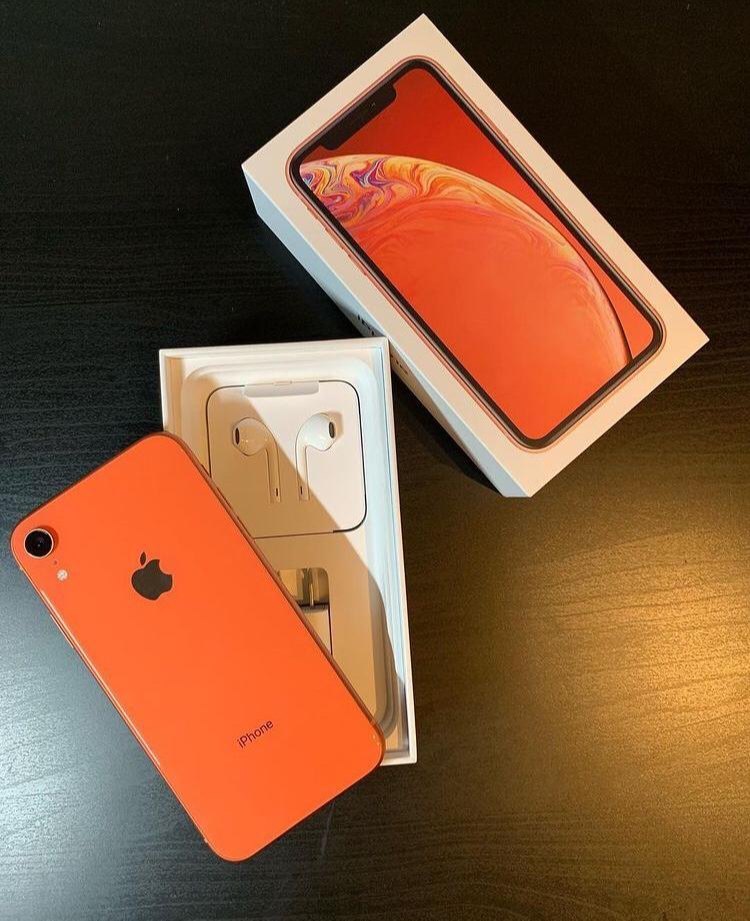 EXCELLENT - Apple iPhone XR 64GB 128GB 256GB - Fully Unlocked