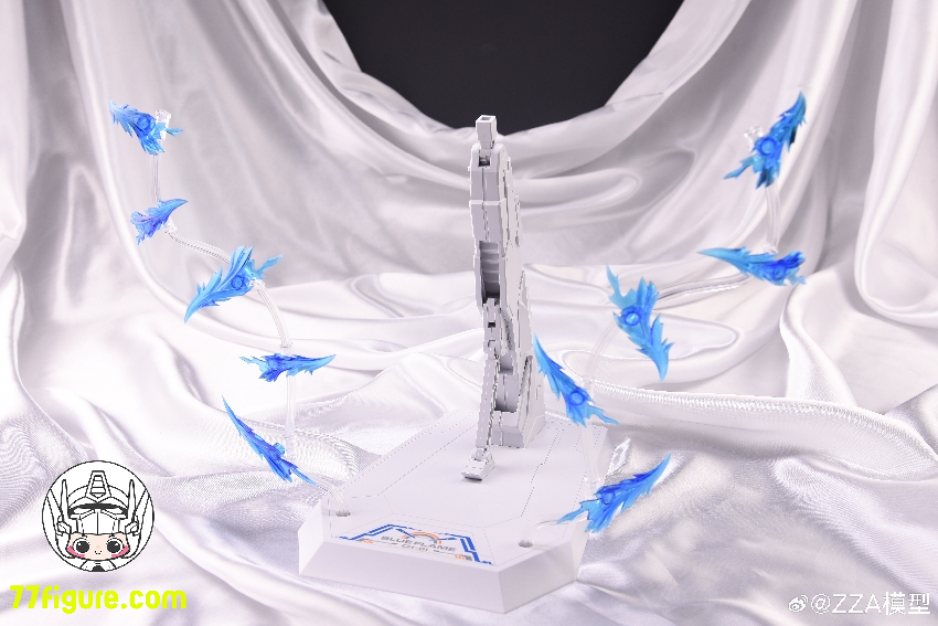 ZZA Model 1/100 CH-01 ブルーフレーム 合金フレーム付き プラモデル