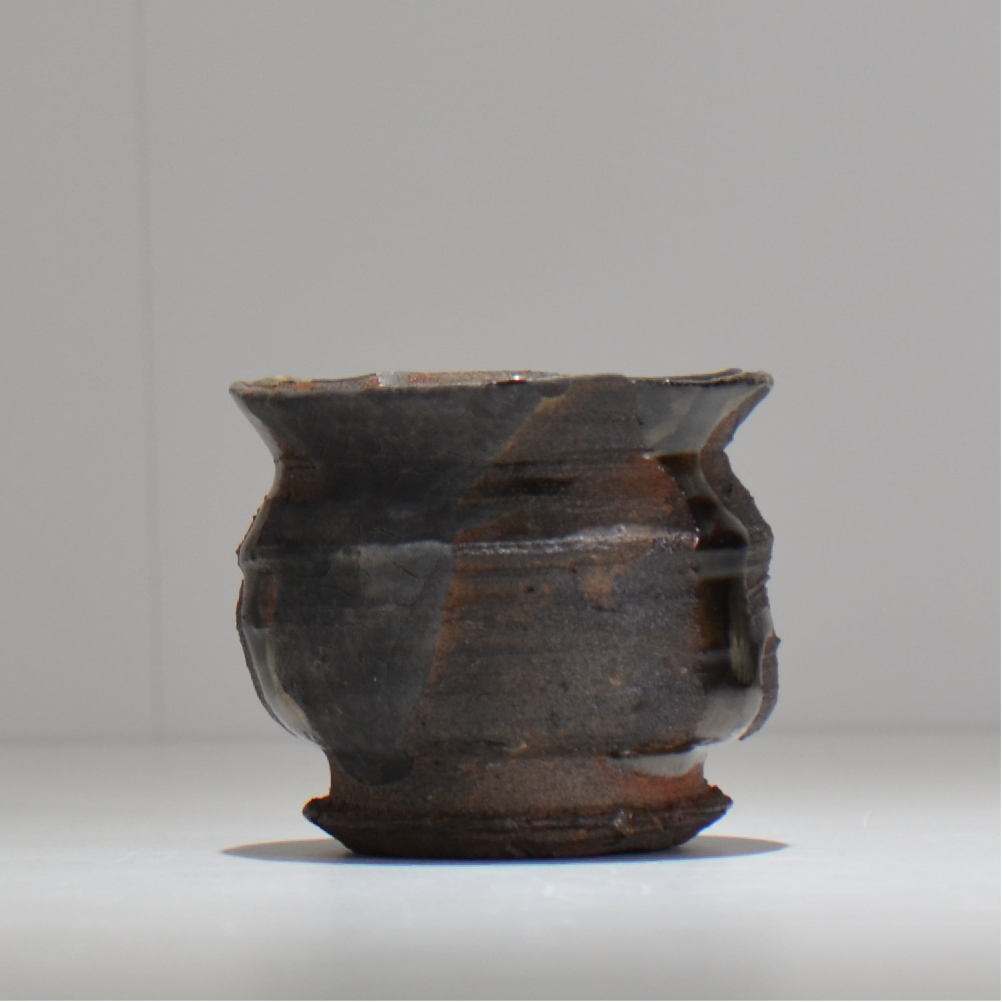 HACHILABO - A store specializing in tuberous plants, ornamental