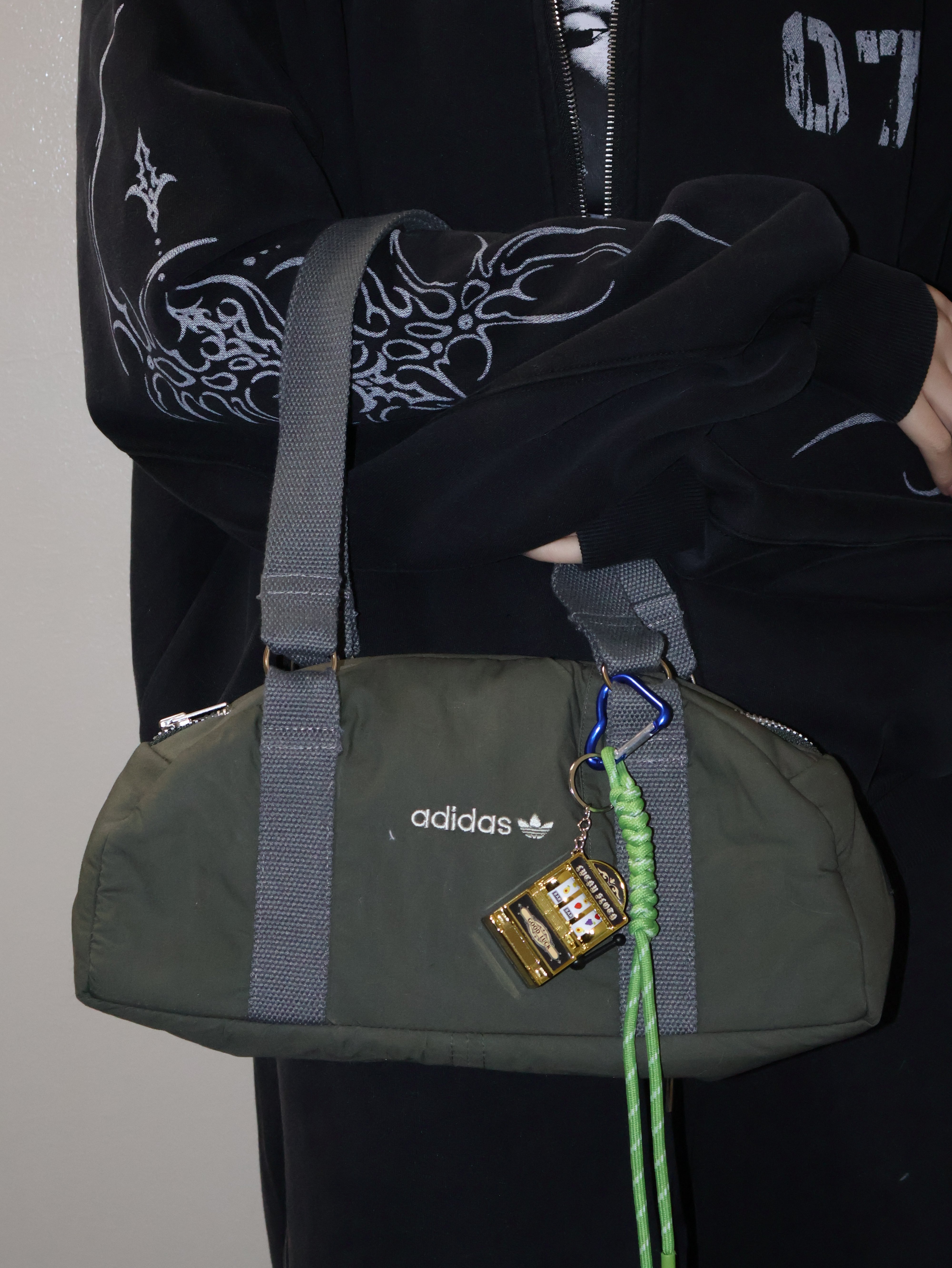 Y2K リメイクバック – 1618