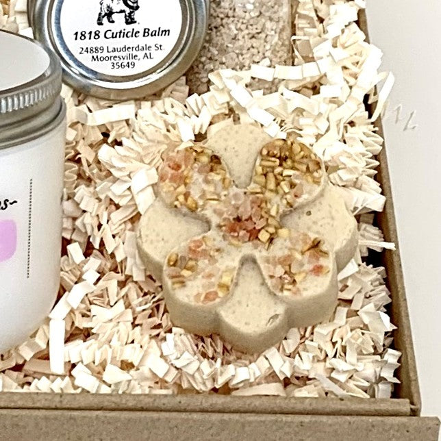 Bath Lover's Gift Box | 1818 Farms