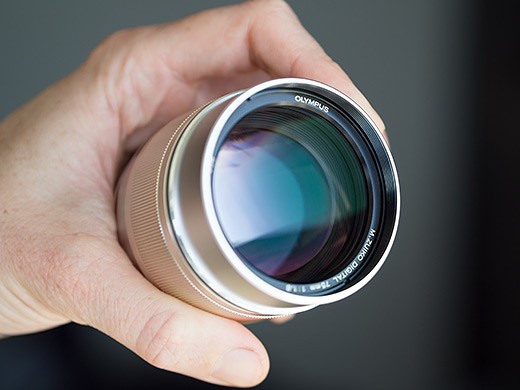 Just Posted: Olympus M.Zuiko Digital ED 75mm F1.8 Preview