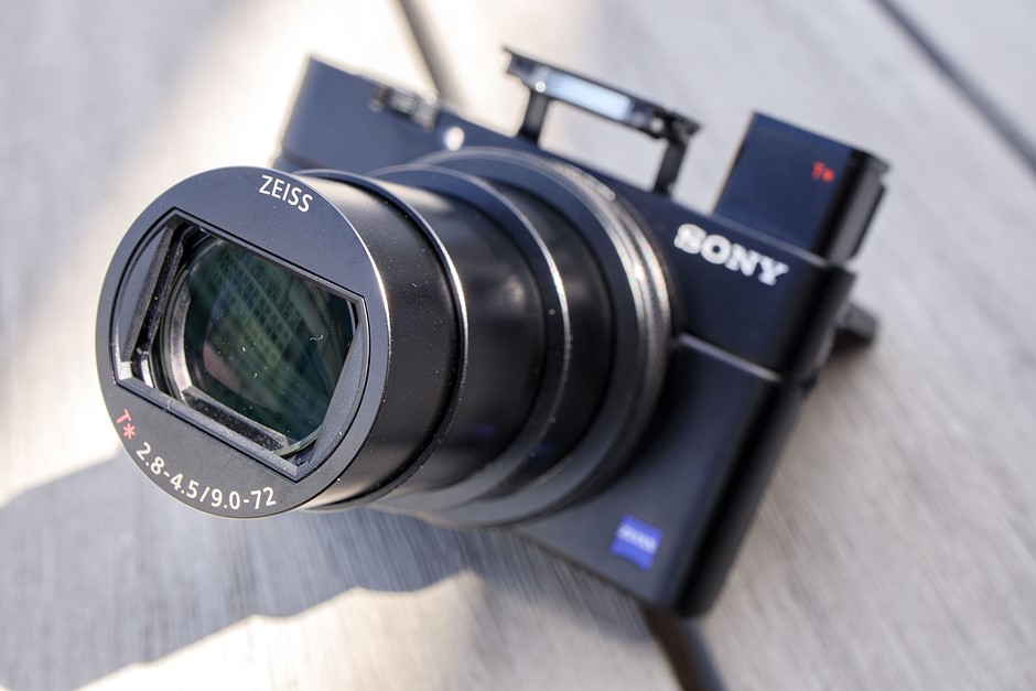 Sony Cyber-shot DSC RX100 VI review: DPReview | Photography News