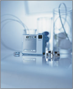 Minolta DiMAGE X and reviewed!: DPReview | Photography News, Gear