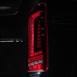 ハイエース用 415 コブラ ライトセーバープレステージ LEDテールランプ