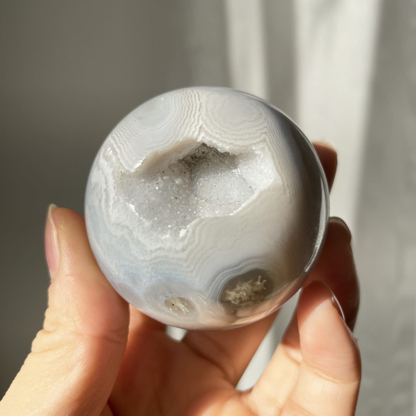 笑口メノウのスフィアたち アゲート - Amrita ✧ Crystal