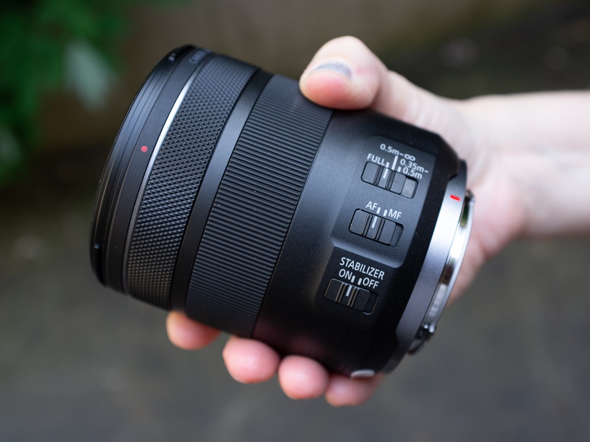 Hands-on with Canon's new RF 85mm F2 Macro IS STM: DPReview
