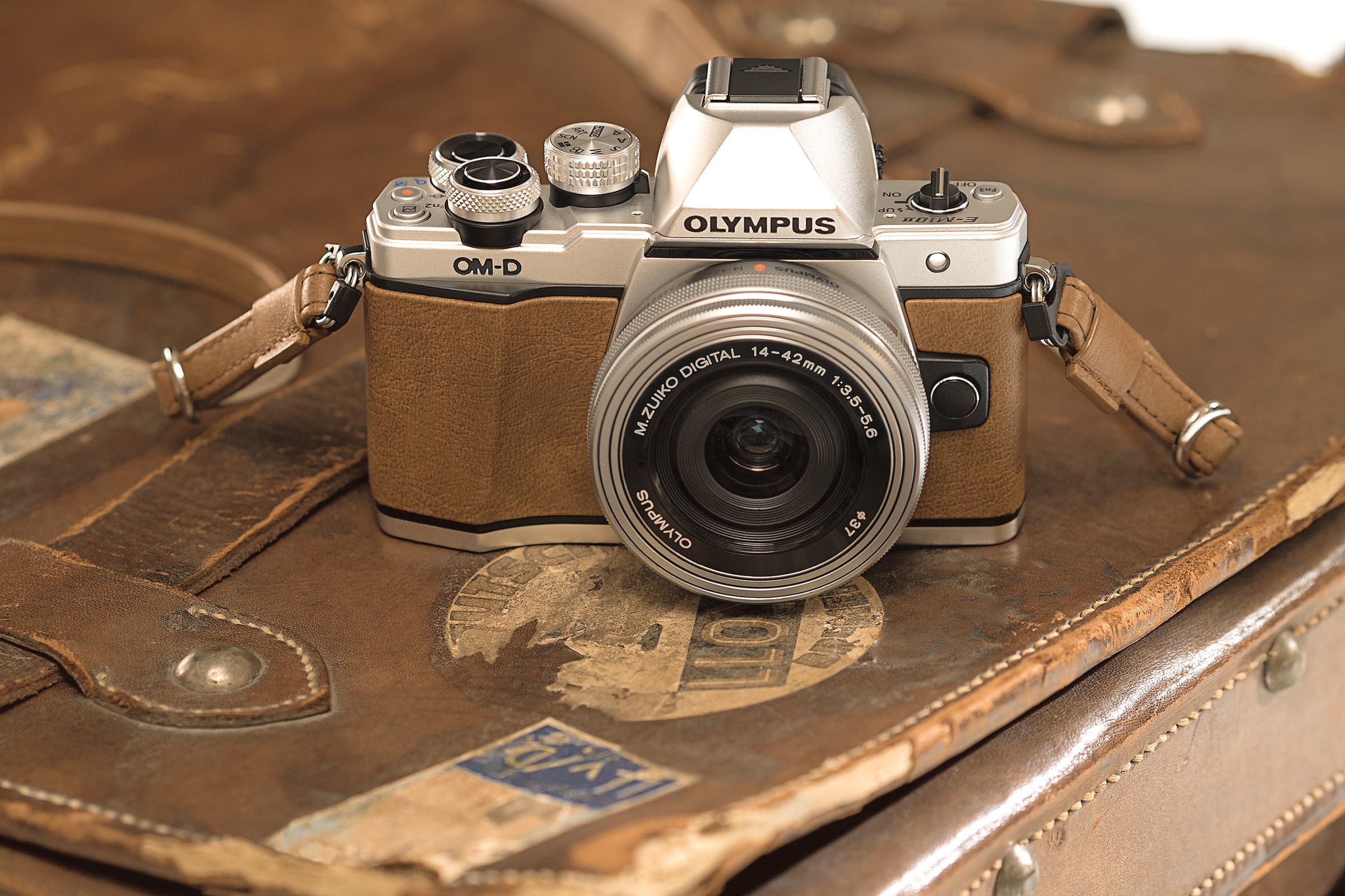 Olympus 'Fox Brown' limited edition OM-D E-M10 II launched