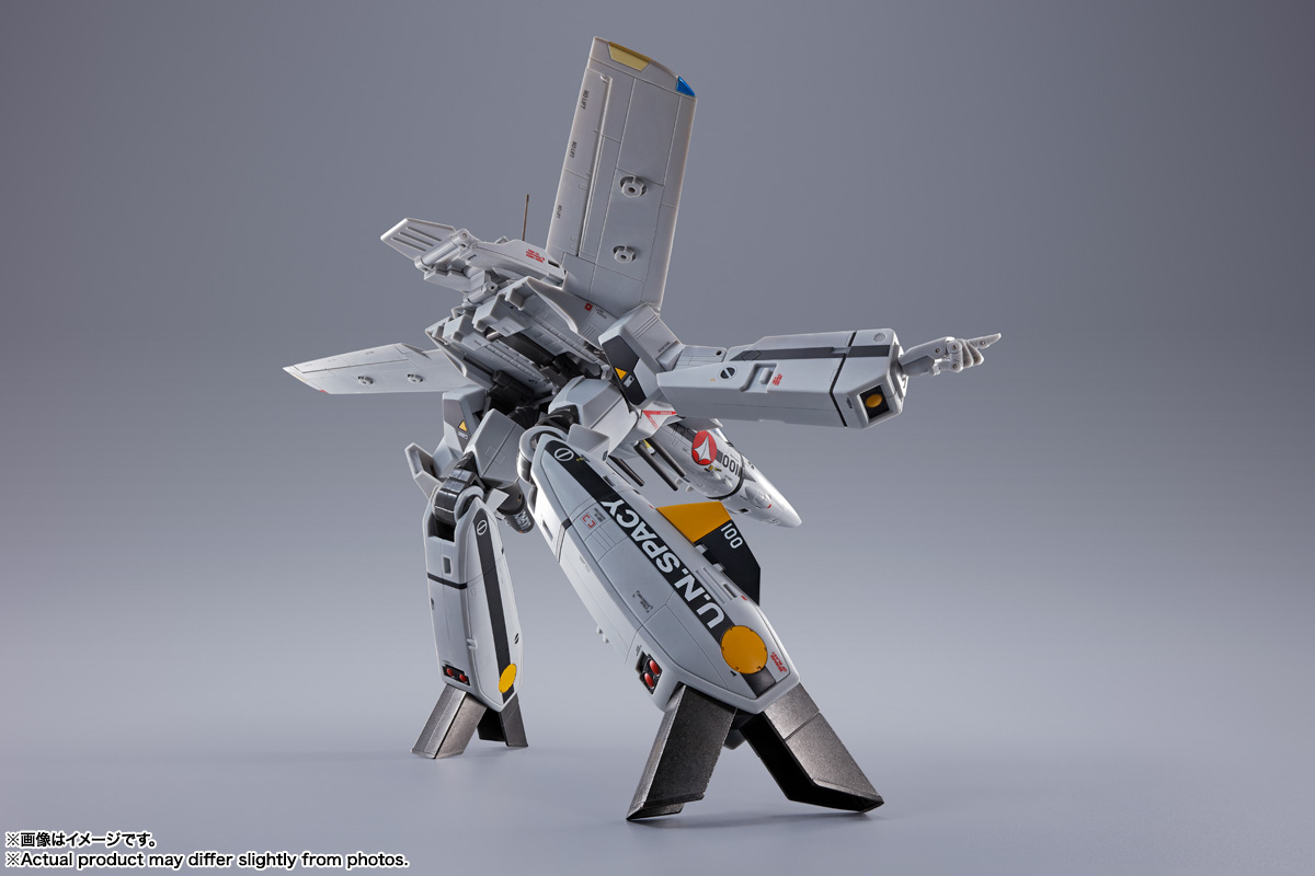DX CHOGOKIN VF-1S VALKYRIE ROY FOCKER SPECIAL REVIVAL Ver