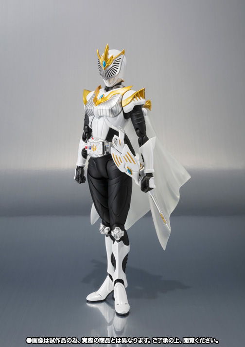 S.H.Figuarts 仮面ライダーファム│株式会社BANDAI SPIRITS（バンダイ