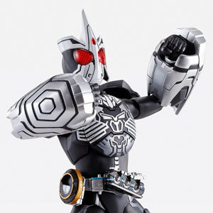 S.H.Figuarts（真骨彫製法） 仮面ライダークウガ ライジング