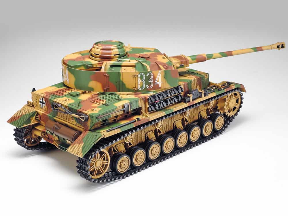 Tamiya 36211 1/16 German Tank Panzerkampfwagen IV Ausf.J (w/Single