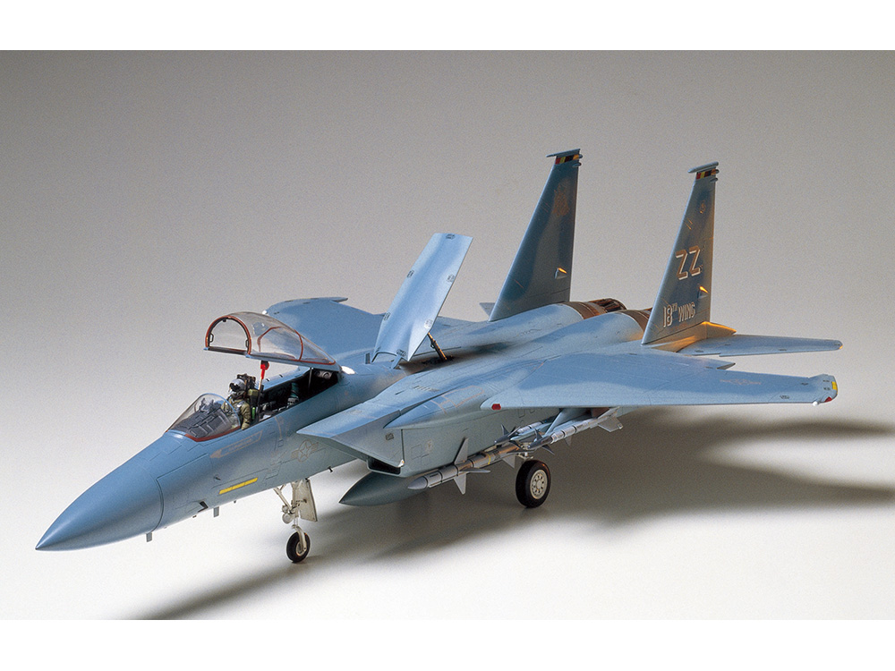 1/32 マクダネル・ダグラス F-15C イーグル: スケールモデル｜TAMIYA