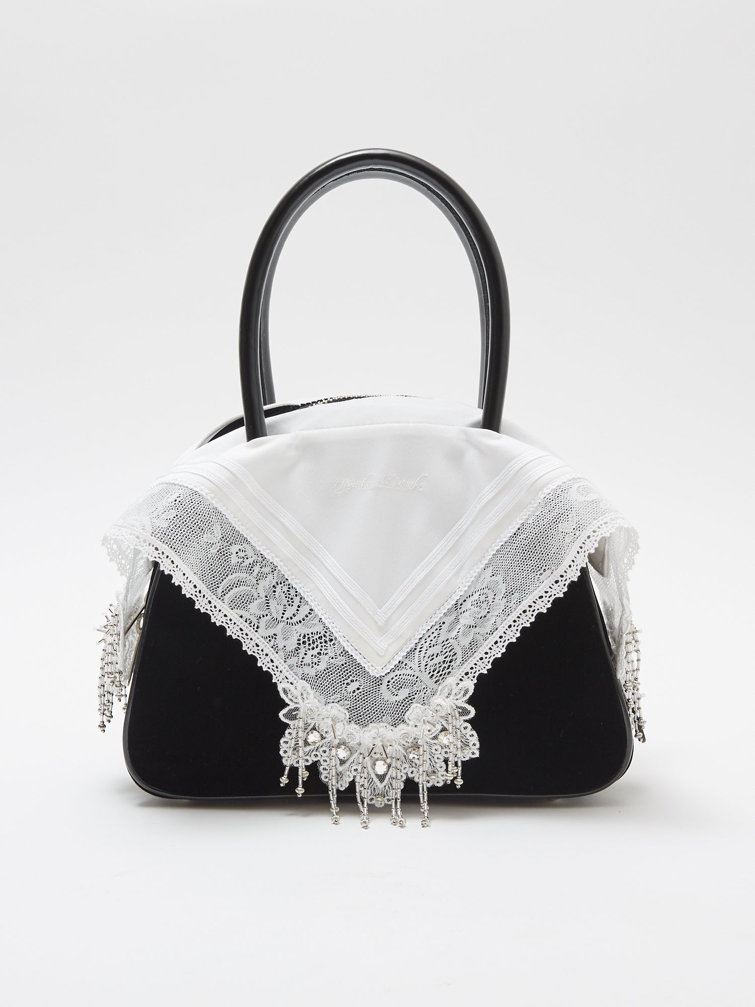 tanakadaisuke(タナカダイスケ)|バッグ|White handkerchief handbag