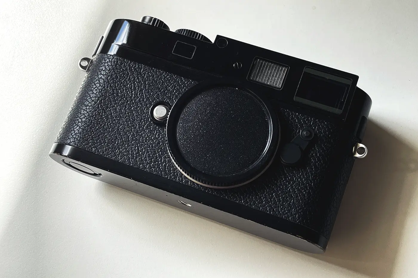 Leica M9-P Review: The Classic Camera that Stands the Test of Time