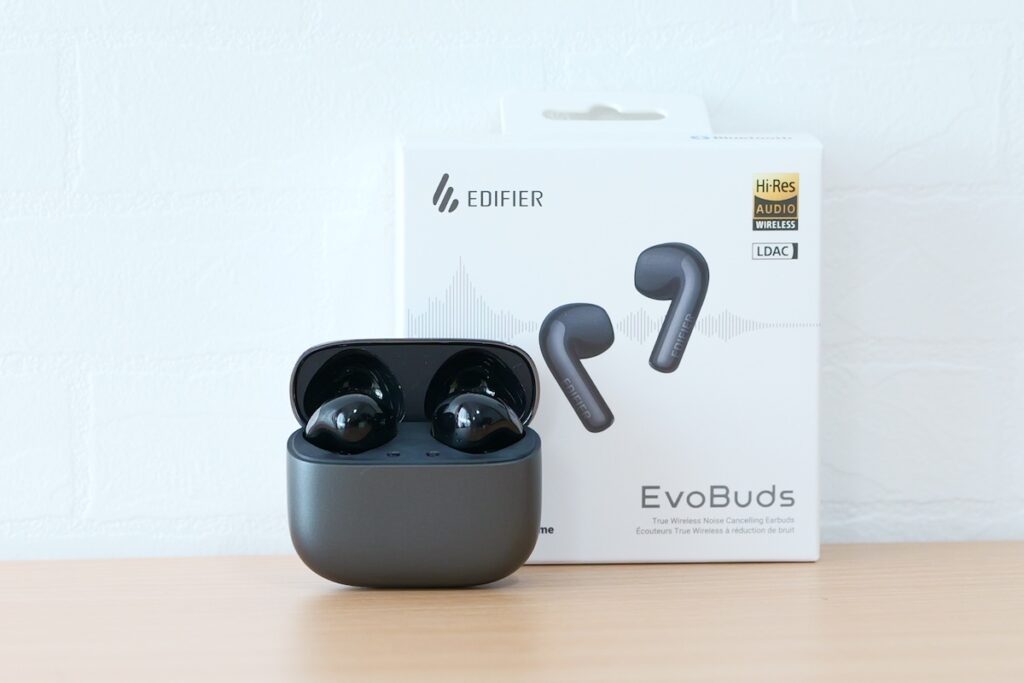 EDIFIER EvoBudsをレビュー！AI翻訳機能も搭載した実用性重視の完全